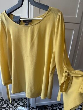 Rafaella Yellow Tie-Sleeve Blouse